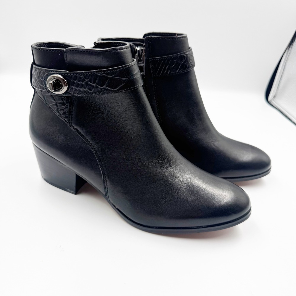 Coach Black Leather Turnlock Croc Embossed Ankle Boots Block Heel Size 6B